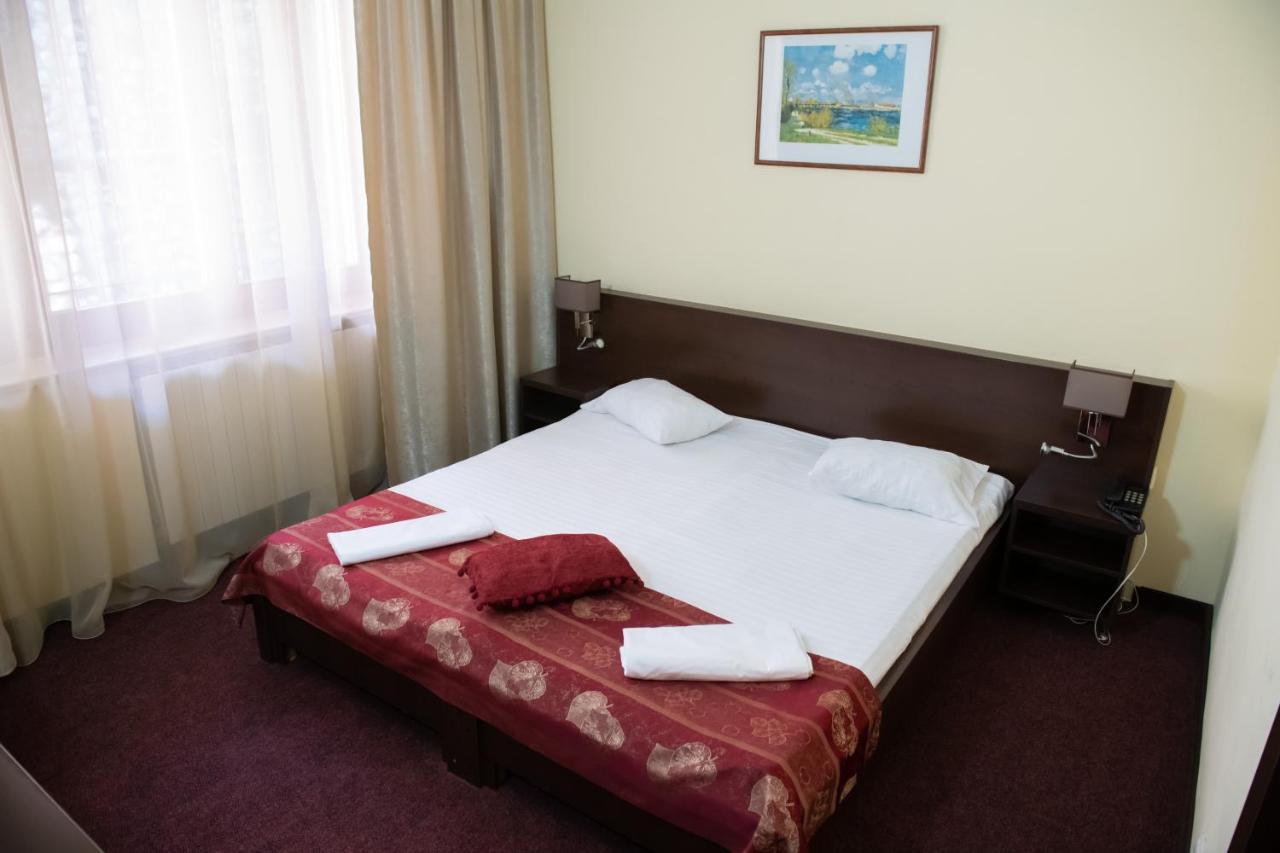 Hotel Panoramic Râmnicu Vâlcea Exterior foto